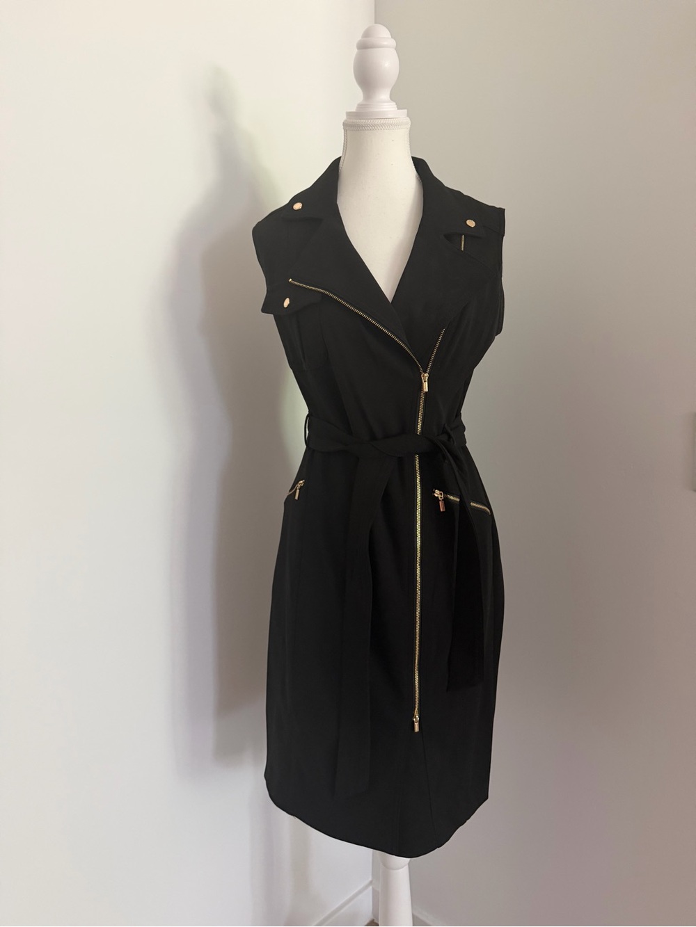 Calvin Klein Black‎ Sleeveless Zip-Front Belted Dress with Gold Hardware